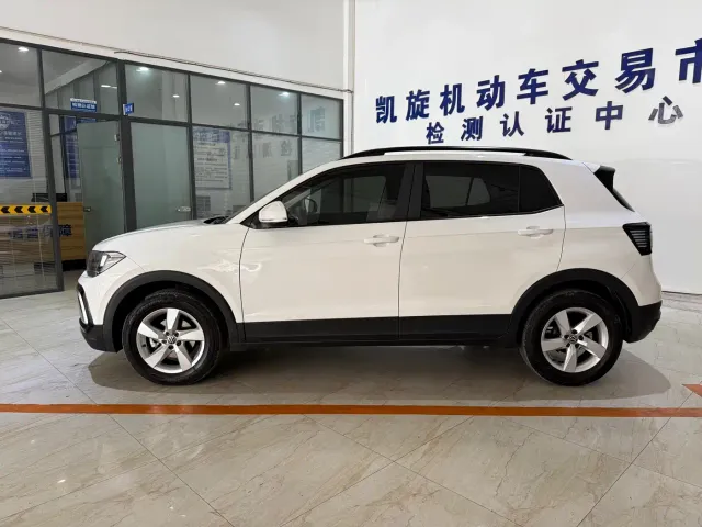 Volkswagen T-Cross — Фото автомобиля 7