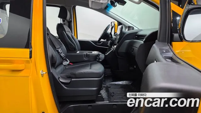 Hyundai Staria — Фото автомобиля 26