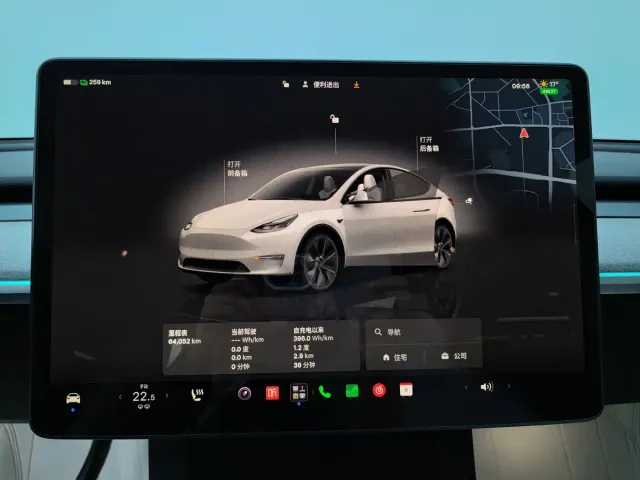 Tesla Model Y — Фото автомобиля 22