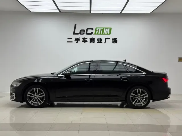 Audi A6L — Фото автомобиля 5