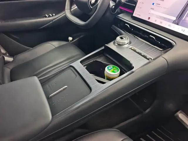 Geely Galaxy E5 — Фото автомобиля 11