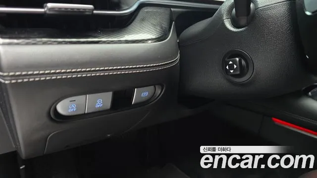 Genesis G90 Бензин 3.5 турбо AWD — Фото автомобиля 24