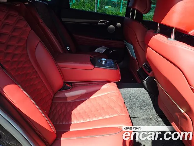 Genesis G80 RG3 — Фото автомобиля 4
