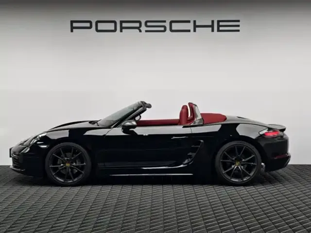 Porsche 718 — Фото автомобиля 6
