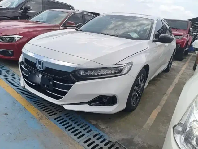 Фотография автомобиля — Honda Accord