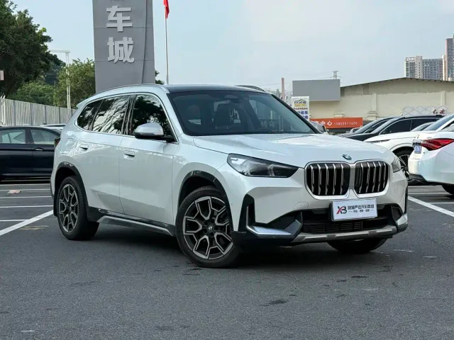 BMW X1 — Фото автомобиля 3