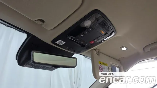 Kia Carnival 4th Gen — Фото автомобиля 29