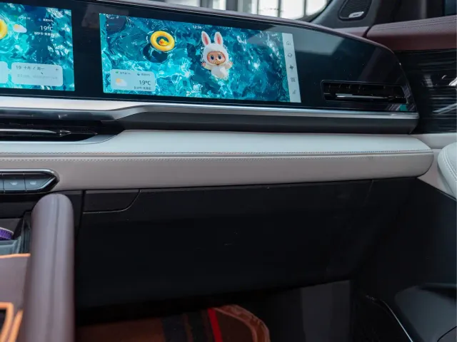Geely Xingyue L — Фото автомобиля 18