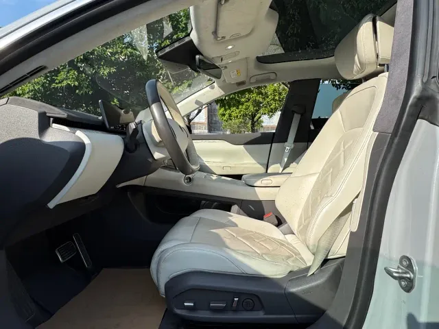 Nio ET7 — Фото автомобиля 9