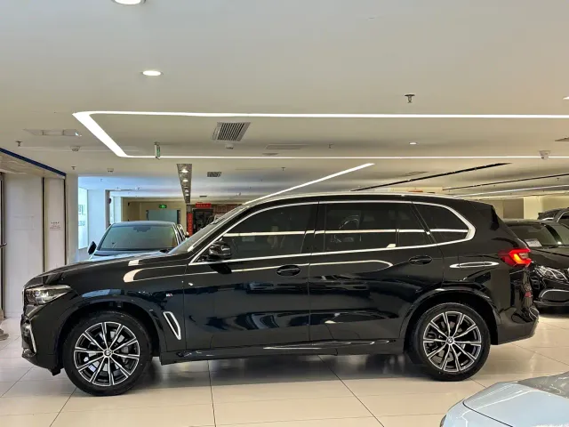 BMW X5 — Фото автомобиля 22