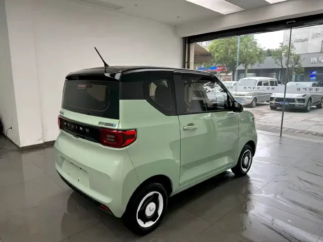 Wuling Hongguang Mini EV — Фото автомобиля 9