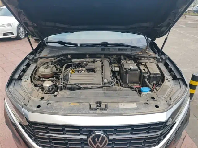 Volkswagen Passat — Фото автомобиля 19
