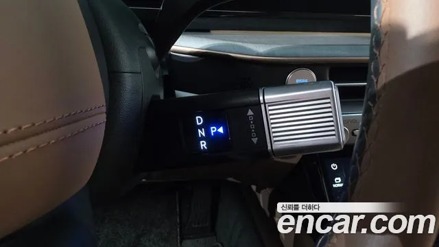 Hyundai Grandeur GN7 — Фото автомобиля 11