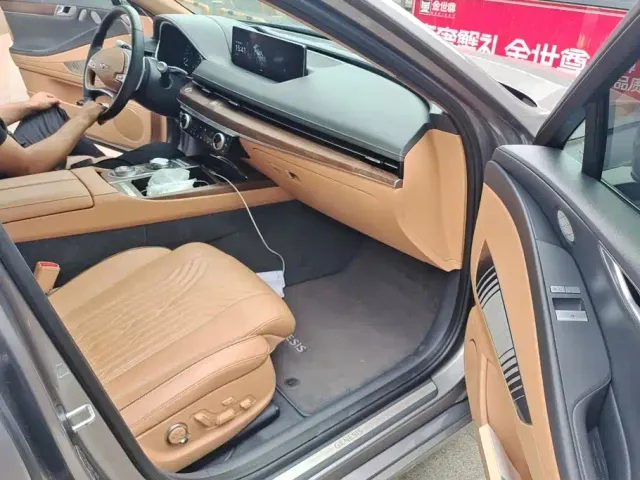 Genesis G80 — Фото автомобиля 8