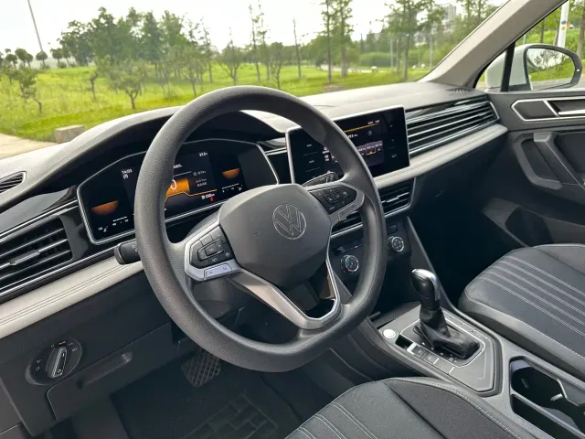 Volkswagen Tiguan L — Фото автомобиля 6