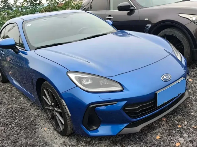 Subaru BRZ — Фото автомобиля 2