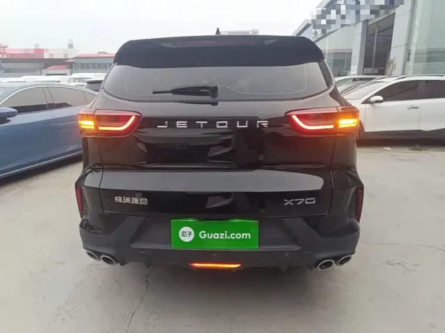 Jetour X70 — Фото автомобиля 5