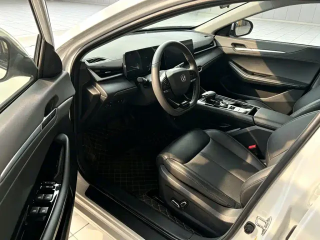 Changan Raeton Plus — Фото автомобиля 5