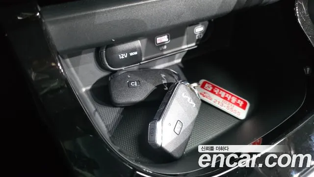 Kia Seltos Новый Seltos Бензин 1.6 Turbo 4WD — Фото автомобиля 19