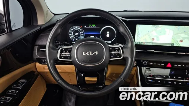 Kia Canival — Фото автомобиля 13