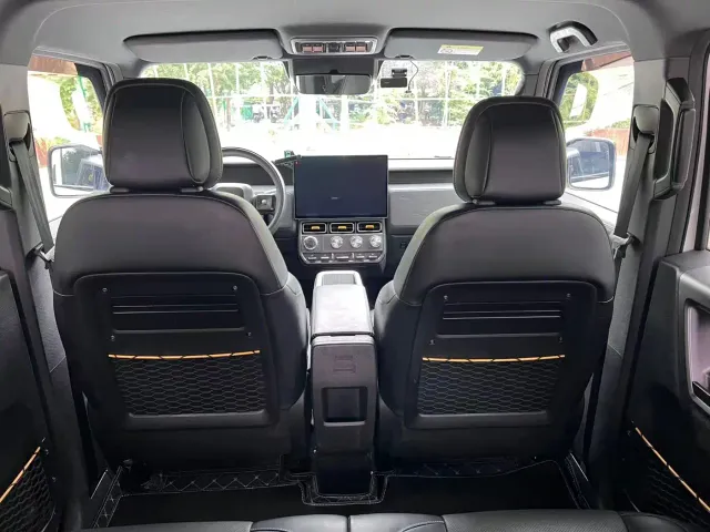 iCAR V23 — Фото автомобиля 14