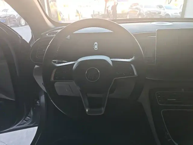 BYD Qin PLUS — Фото автомобиля 10