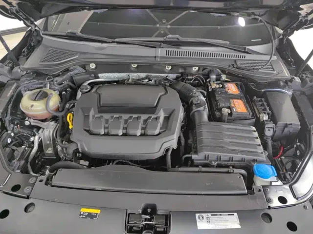 Volkswagen Passat — Фото автомобиля 10