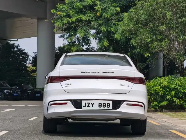 BYD Qin PLUS — Фото автомобиля 6