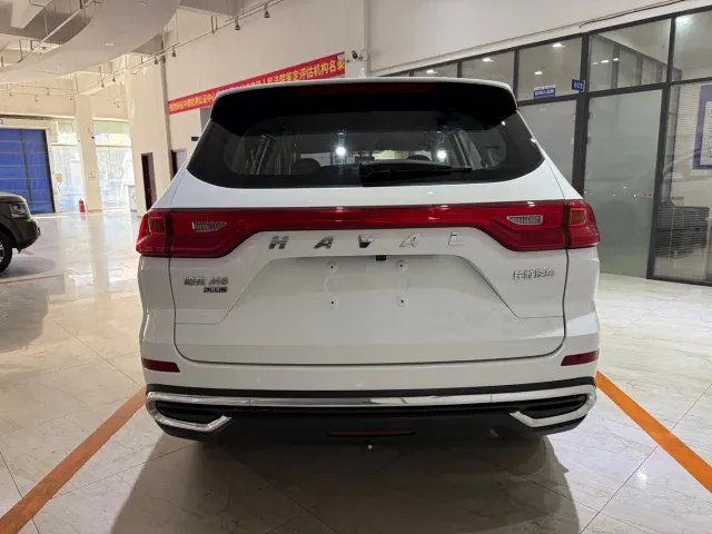 Haval M6 — Фото автомобиля 5