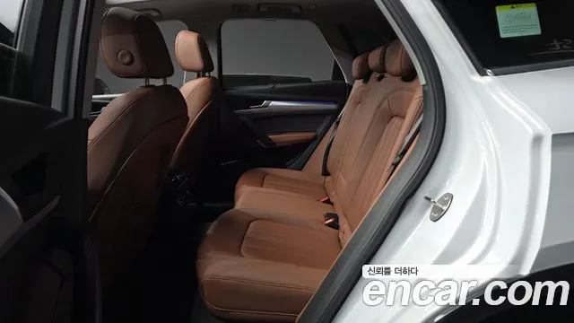 Audi Q5 FY — Фото автомобиля 16
