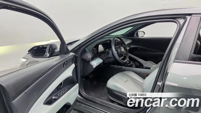 Hyundai AVANTE — Фото автомобиля 4