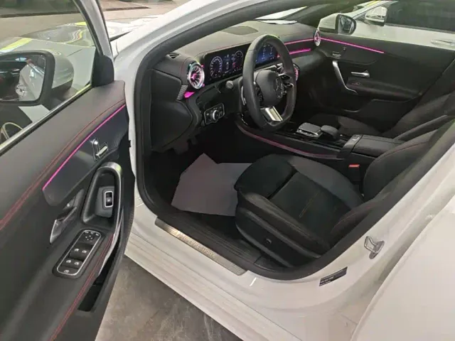 Mercedes-Benz A-Class — Фото автомобиля 15