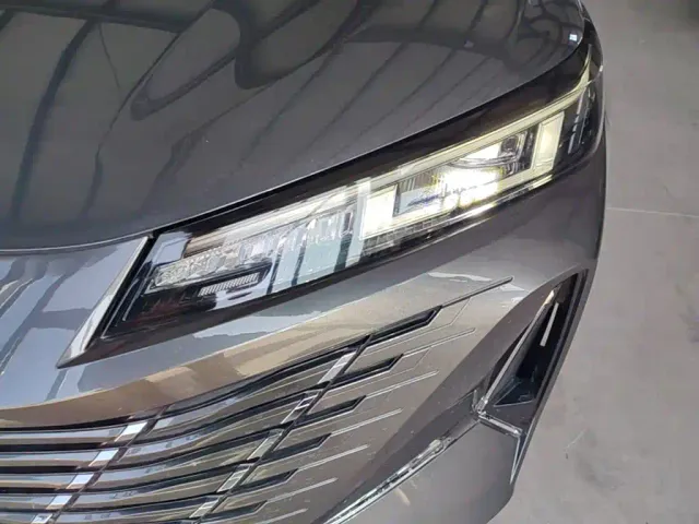 Changan Eado — Фото автомобиля 23