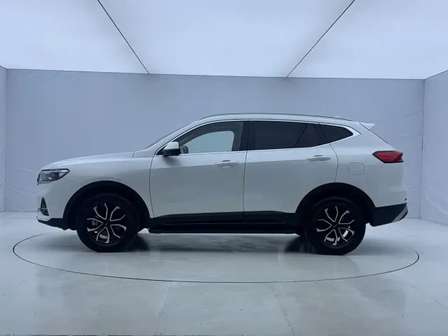 Haval H6 — Фото автомобиля 9