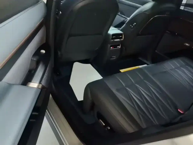Dongfeng eπ 008 — Фото автомобиля 16