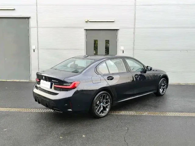 BMW 3 Series — Фото автомобиля 3