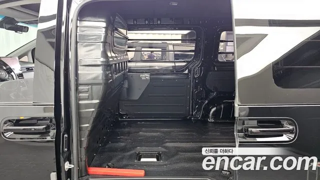 Hyundai Staria — Фото автомобиля 16