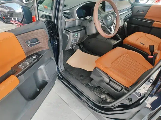 Honda Odyssey — Фото автомобиля 15