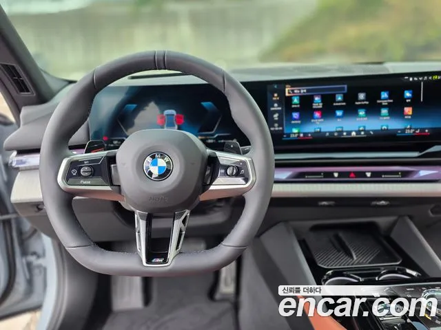 BMW 5 Series G60 — Фото автомобиля 8
