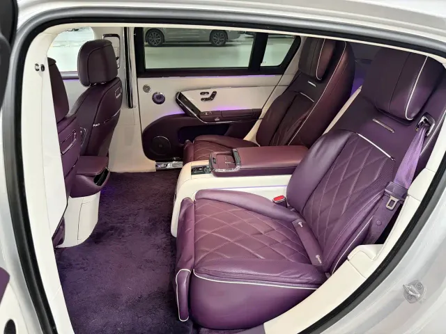 Zunjie Zunjie S800 2025 Model Extended Range Starlight Executive Edition 4-seater — Фото автомобиля 13