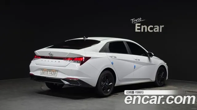 Hyundai AVANTE Avante (CN7) — Фото автомобиля 2