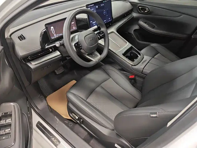 GAC Aion S MAX — Фото автомобиля 14
