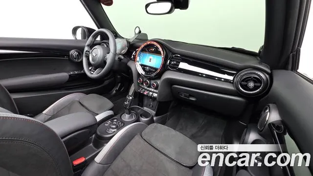 Mini Cooper Convertible — Фото автомобиля 7