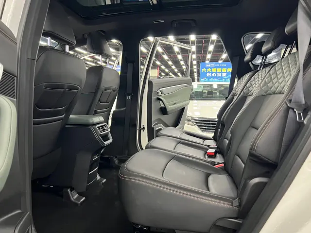 Geely Haoyue L — Фото автомобиля 7
