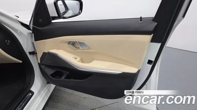 BMW 3 Series G20 — Фото автомобиля 13