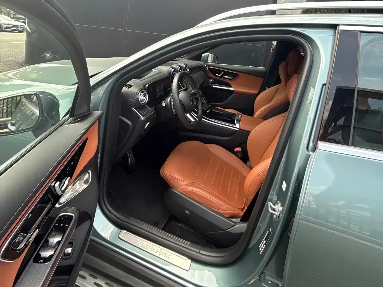 Mercedes-Benz Mercedes-Benz GLC 2024 GLC 300 L 4MATIC Luxury 5-seater — Фото автомобиля 8