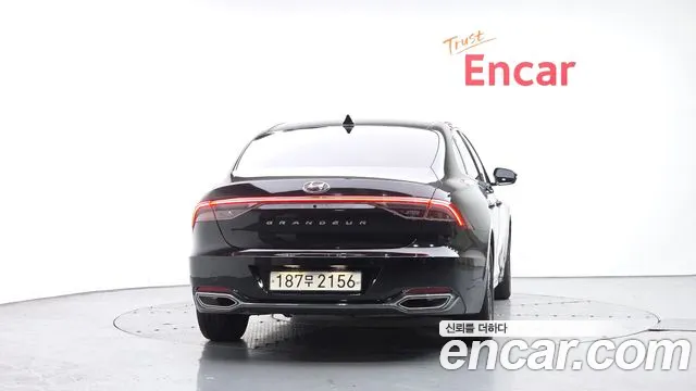 Hyundai Grandeur Новый Grandeur IG — Фото автомобиля 4