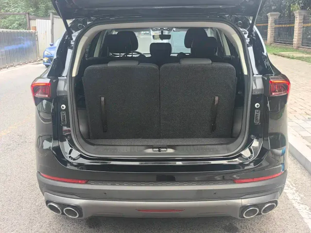 Jetour X70 Plus — Фото автомобиля 10