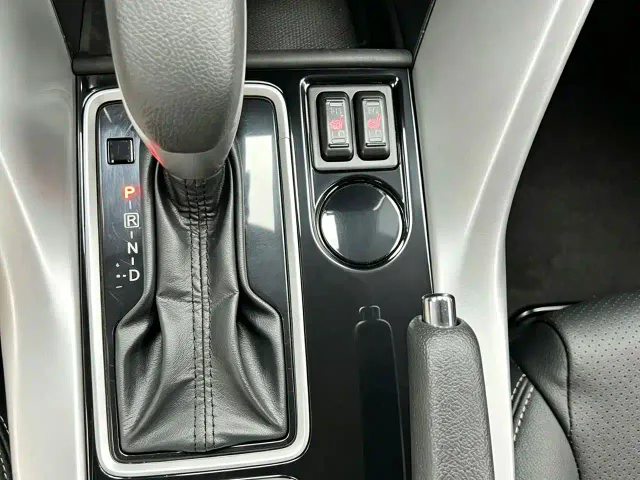 Mitsubishi Eclipse Cross — Фото автомобиля 16