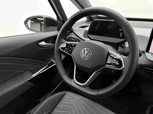 Volkswagen ID.3 — Фото автомобиля 10